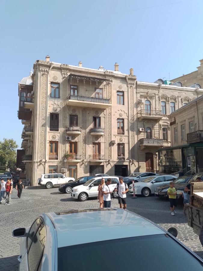 Delux Duplex Apartment In Old City Baku Exteriör bild